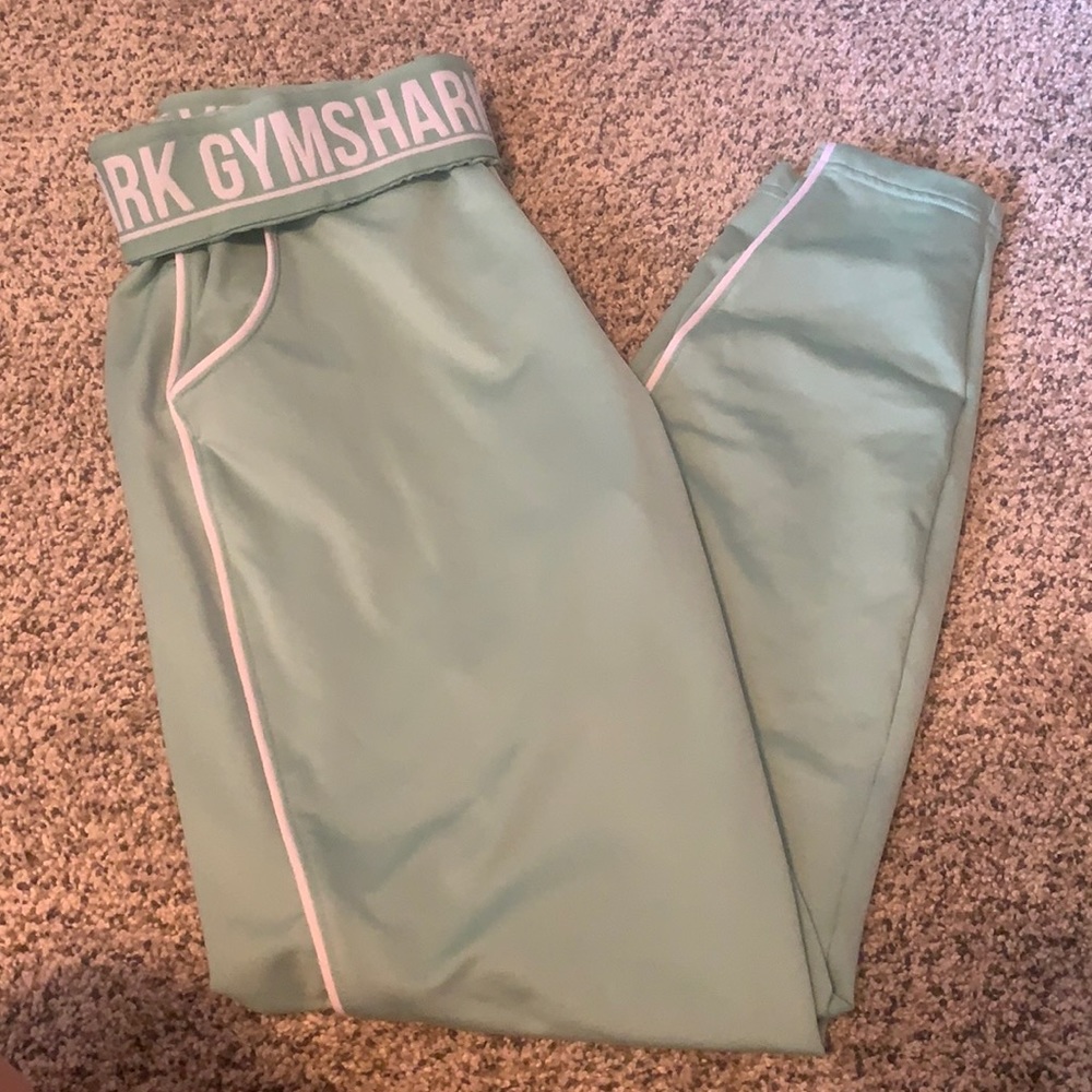 Gym shark joggers